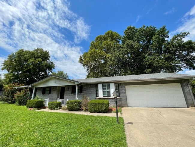 Building Photo - Charming Rental in Broken Arrow 3BD 2BA 2 ...