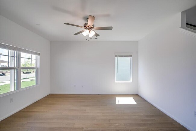 Photo - 300 Timber Brook Dr