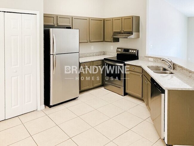 Photo - 424 Candler Ave