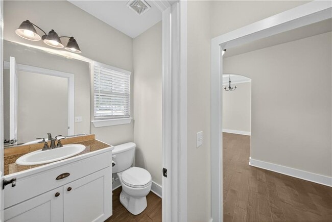 Photo - 1221 Chancery Ln