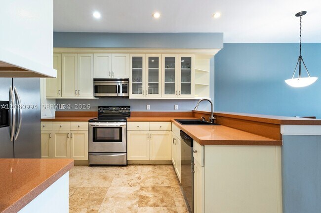 Photo - 5 5th St Unit LE