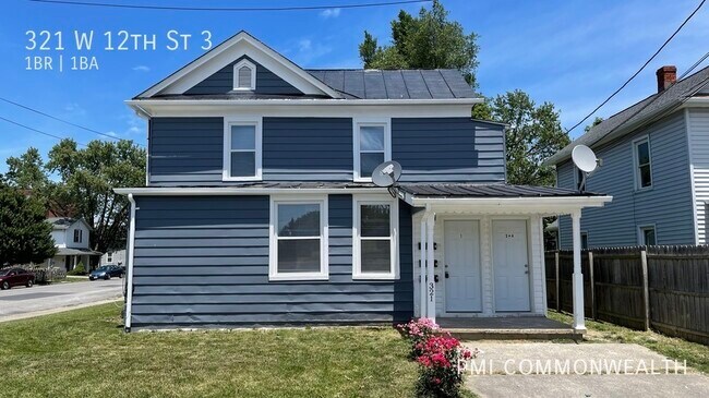 Photo - 321 W 12th St