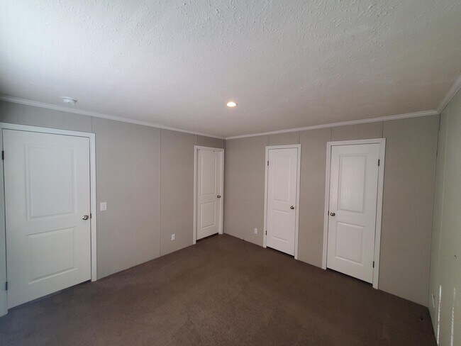 Photo - 12 Sparrow Hill Dr