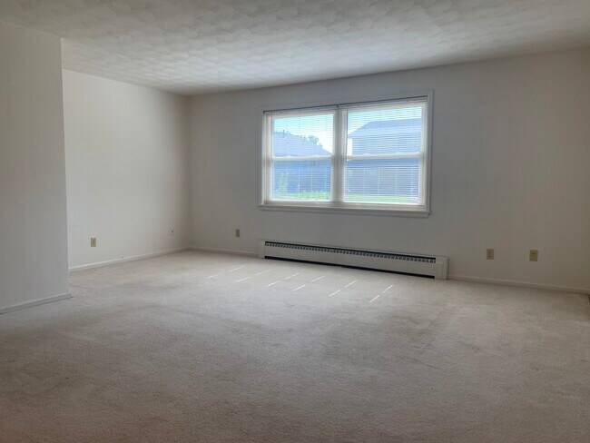 Living room - The Village on University