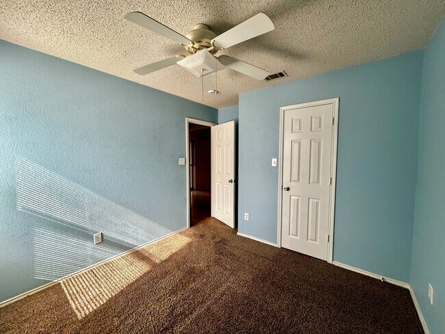 Photo - Bright & Open Saginaw Home