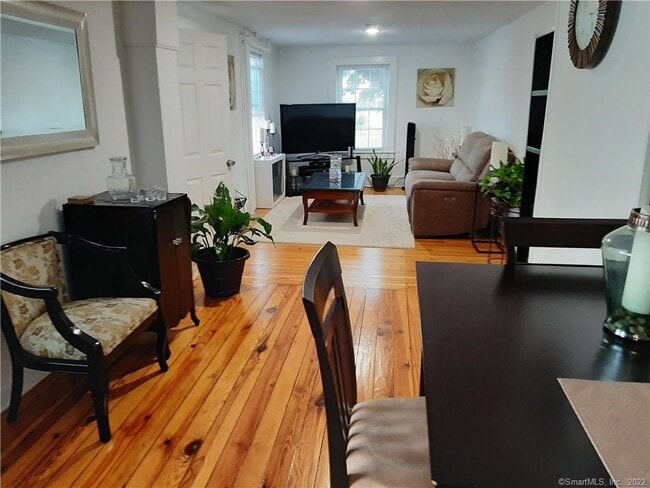 Photo - 72 West Ave Apartment