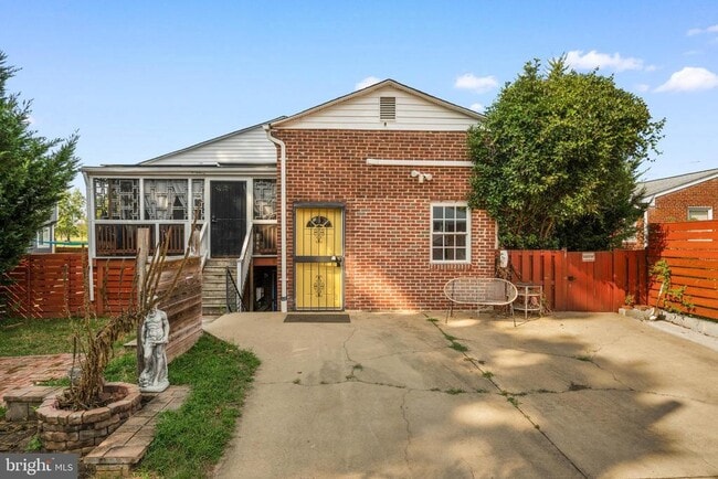 Photo - 4005 Anacostia Ave NE