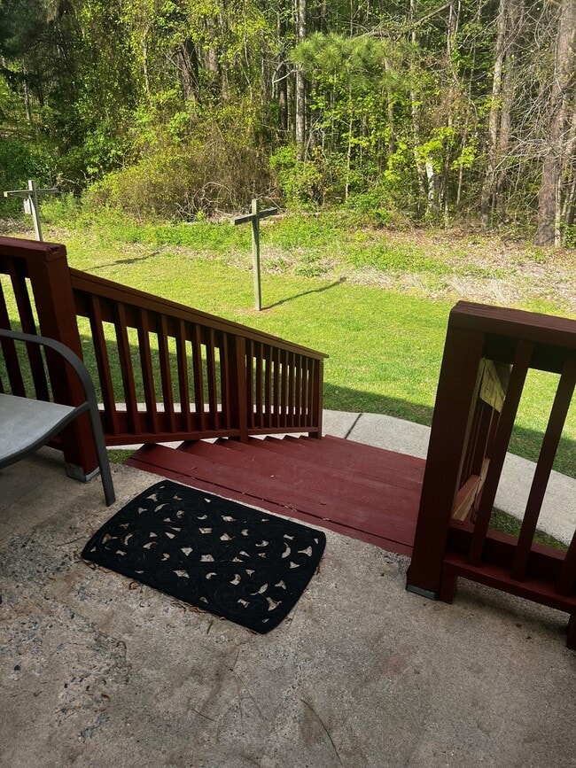 Back Porch Top - 176 Hardwood Ln Unit A