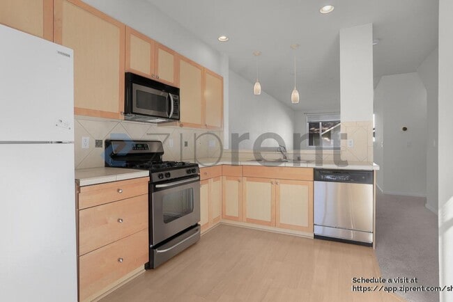 Photo - 10813 124th Ave NE