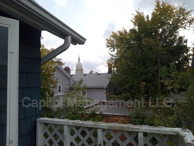 Photo - 307 N Walnut St Unit 307