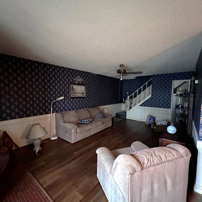 Photo - 306 Thomas Jefferson Dr