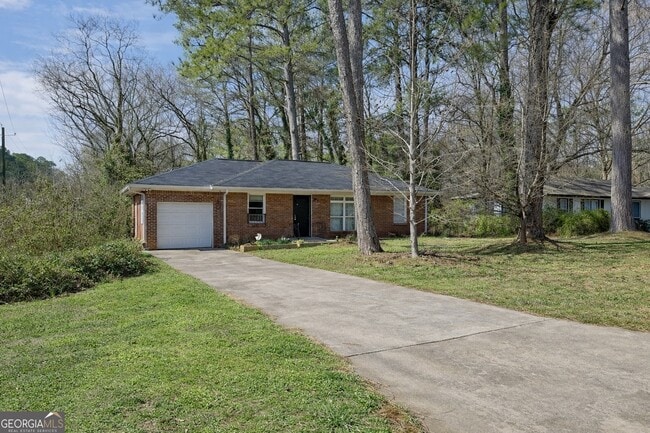 Building Photo - 2913 Horse Shoe Dr