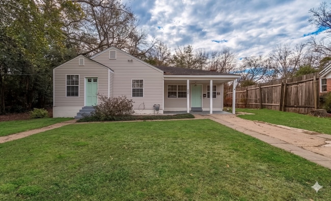 Building Photo - 2054 Oklahoma St
