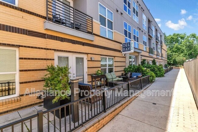 Building Photo - 1800 Mt Vernon Ave Rental