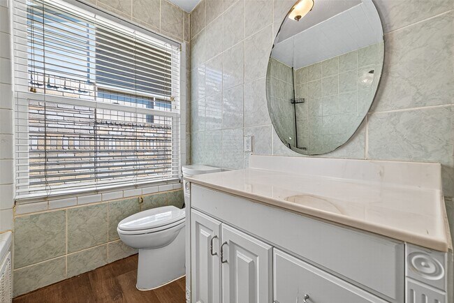 Photo - 3258 Meadway Dr