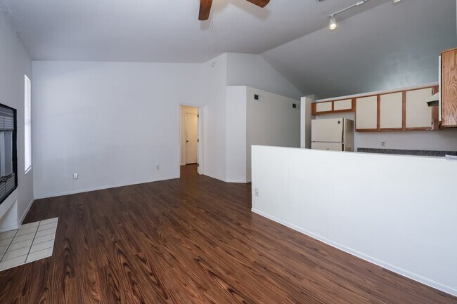 Photo - 10043 E Bryonwood Ln