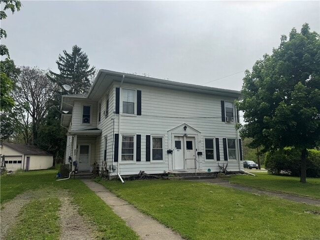 Photo - 513 S Main St