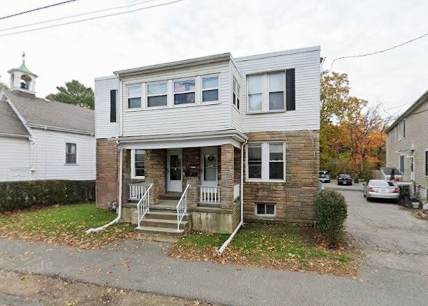 Building Photo - 4 River St Unit 1