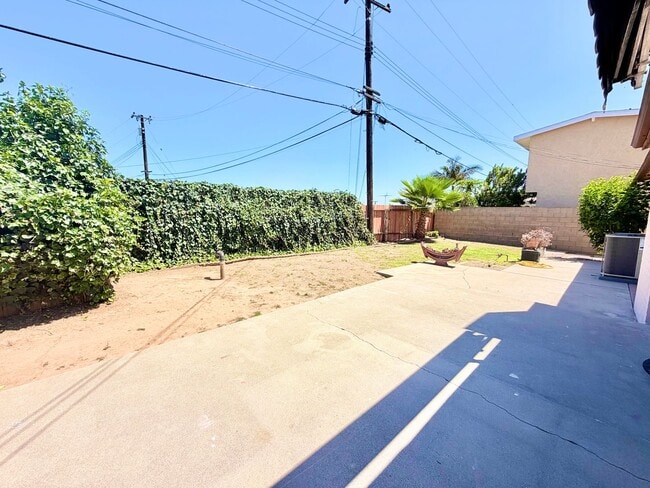 Photo - 4 bedroom La Mirada Home
