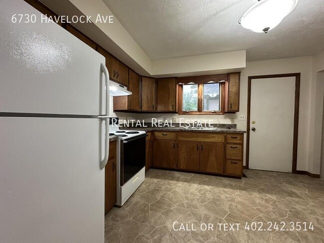 Photo - 6730 Havelock Ave
