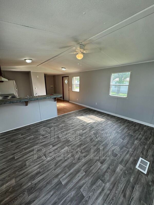 Photo - 270 Co Rd 213