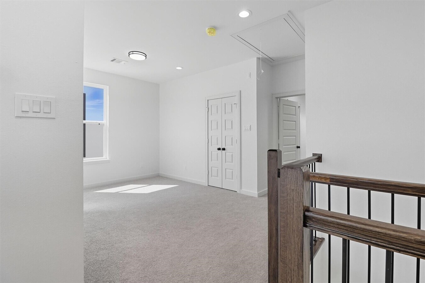 Photo - 2929 El Fenice Ln