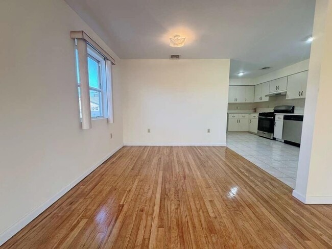 Photo - 4414 Liberty Ave