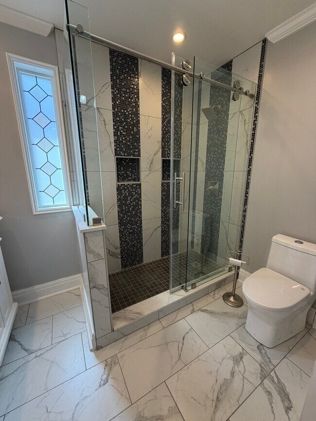Photo - 822 Amherst St Unit Stunning Apartment