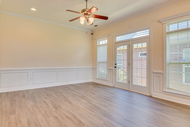 Photo - Price Drop Alert!  Fall Rental Specials No...