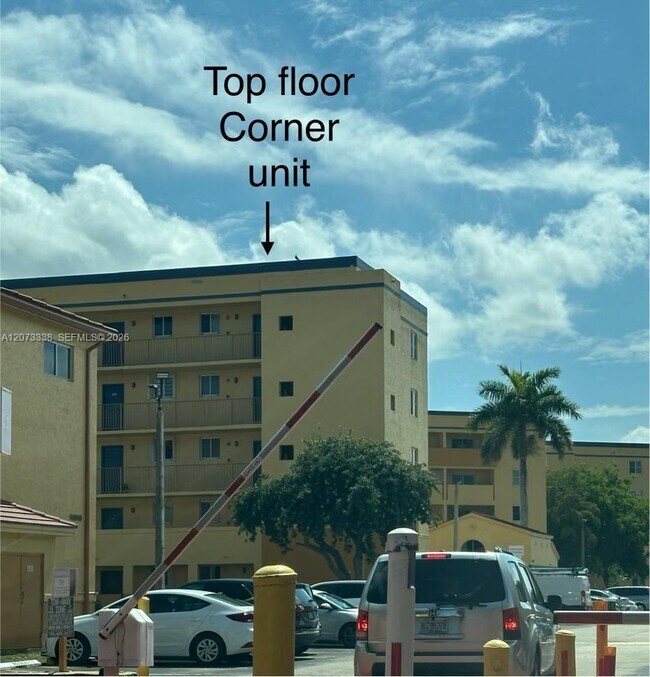 Photo - 14930 SW 82nd Terrace Unit 16-506