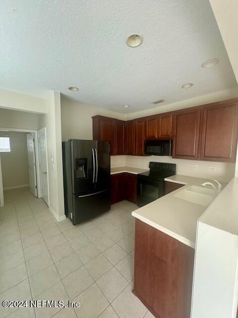 4225 Crownwood Dr