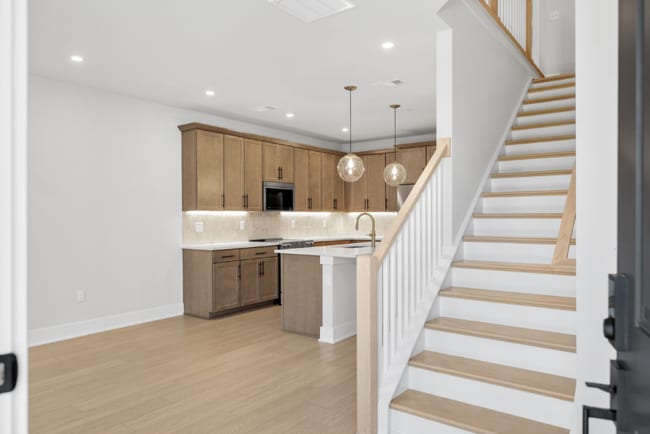 Photo - 814 42nd Ave N