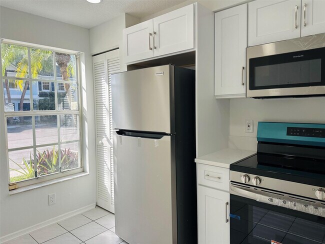 Photo - 5503 Pageant Pl