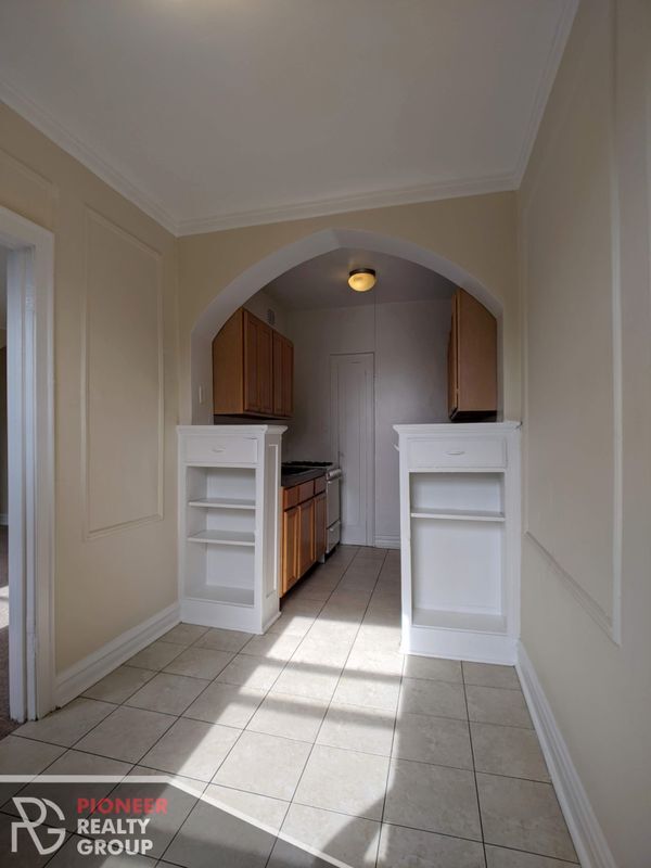 Photo - 4829 N Damen Ave Unidad 4829-201