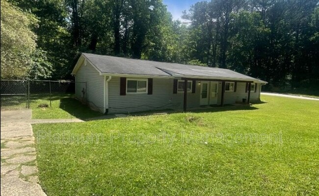 Photo - 543 Springwood Dr House