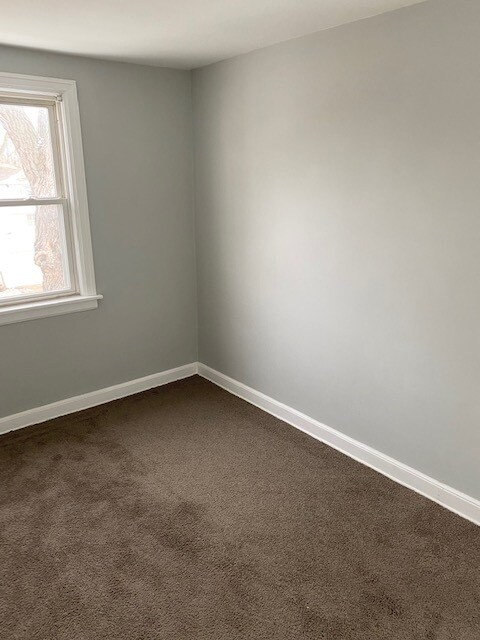 Photo - 820 S 114th St