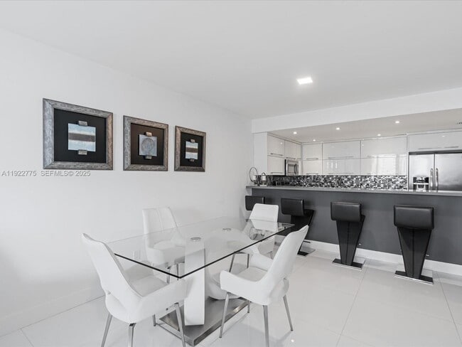 Photo - 19370 Collins Ave Unit 627