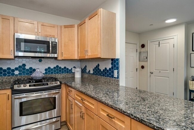 Photo - 4040 Washington St Unit 1