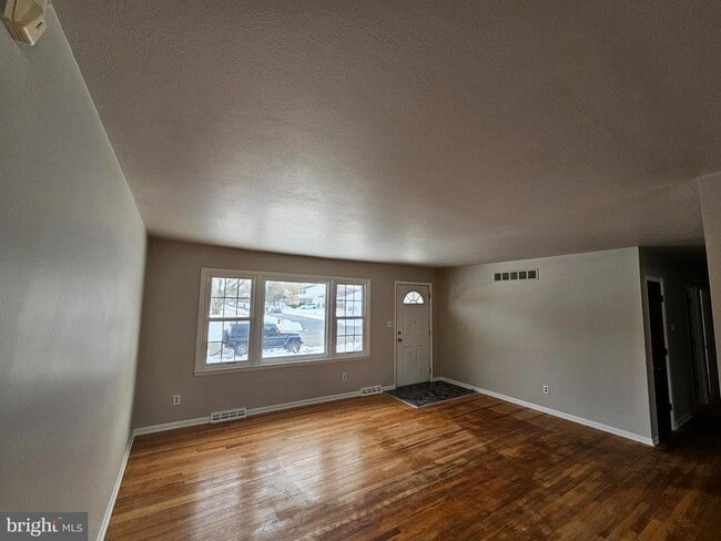 Photo - 1317 Garfield Dr