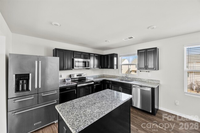 Photo - 708 Dillon Wy