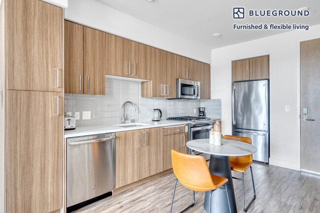 Photo - 1355 El Camino Real Unidad FL5-ID916