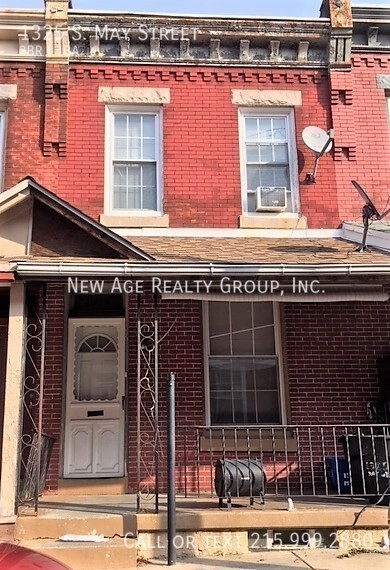Photo - 1325 S May St House