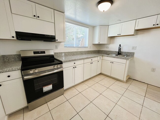 Photo - 313 Washington Ave Unit C