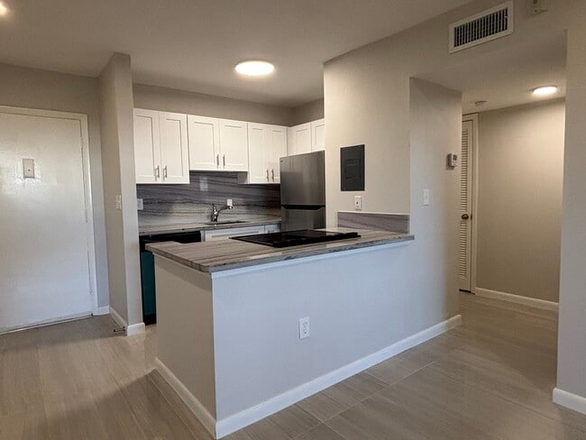 Photo - 9105 SW 137th Ter Unit D