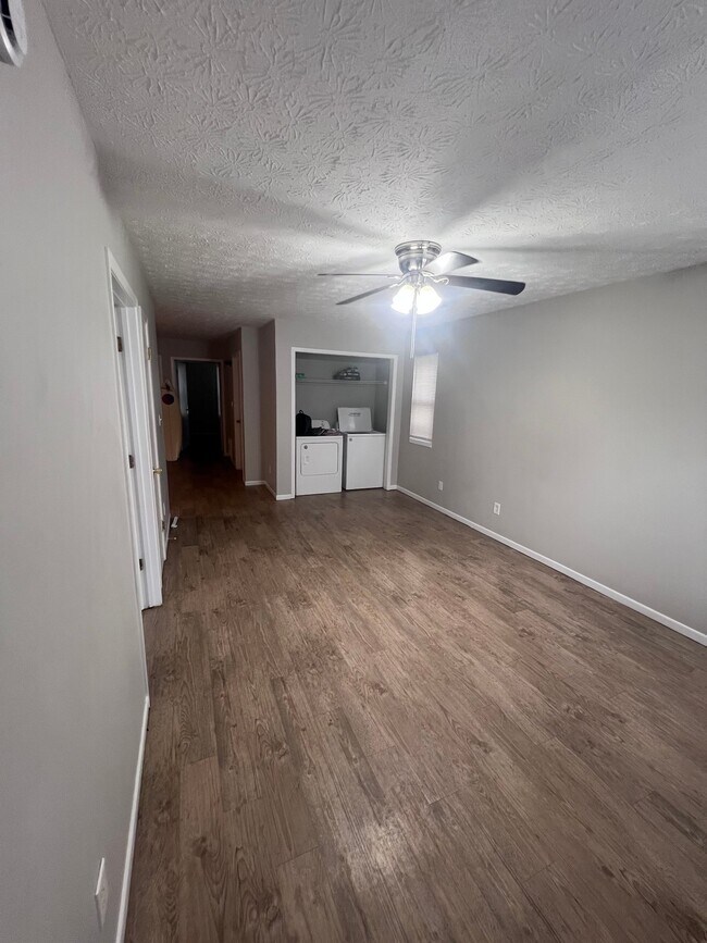 Photo - 1029 N 7th St Unit B