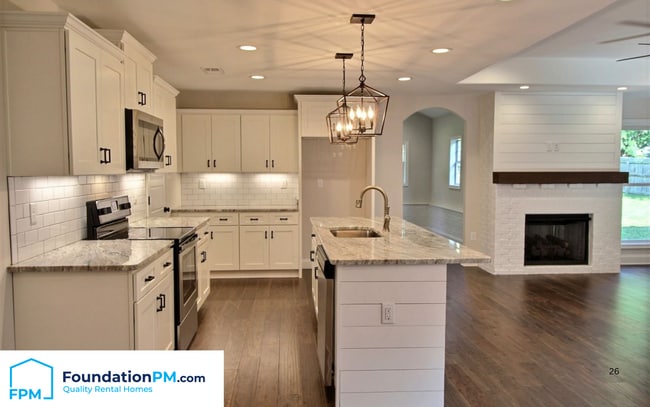 Photo - 1155 Brado Dr