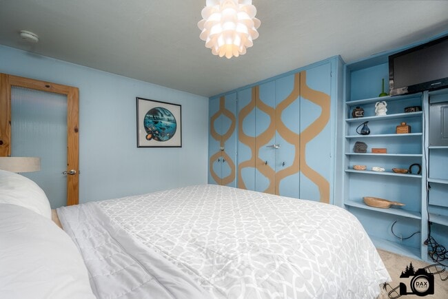 Photo - 1007 Second Avenue