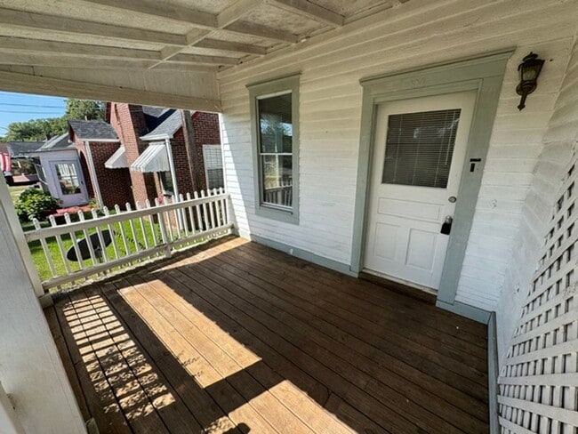Photo - 104 Alford St Unit B