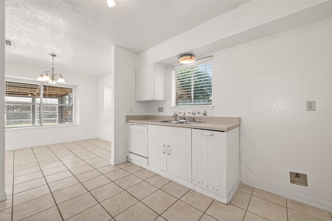 Photo - 2803 Fir Crest Ct