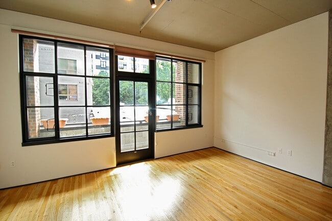 Photo - 408 NW 12th Ave